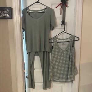 Women's Green Sleepwear Set